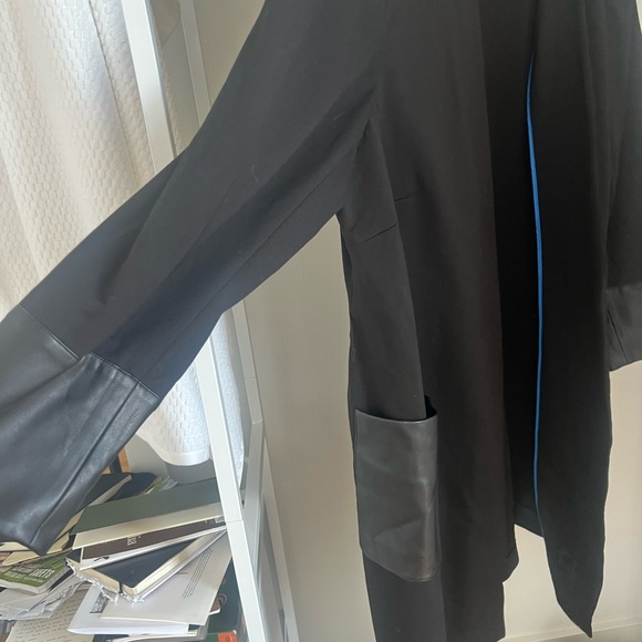 Calvin Klein Oversized Light Jacket - Picture 6 of 7